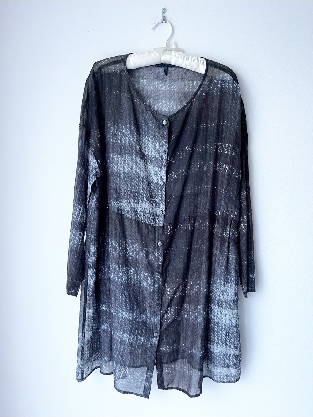 OSKA Women’s Cotton and Silk Lightweight Semi-Sheer/Sheer Long Top Size 3